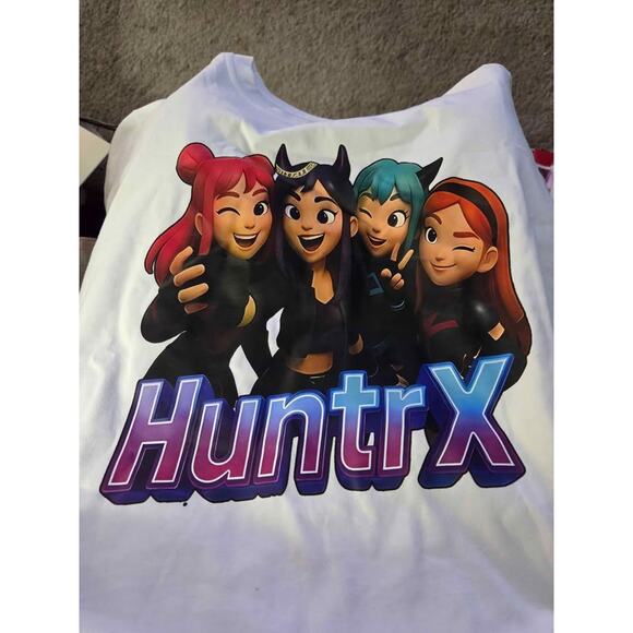 HuntrX K-Pop Demon Hunters Girls Graphic Tee Youth Small Size 120 NWOT White - Picture 1 of 6
